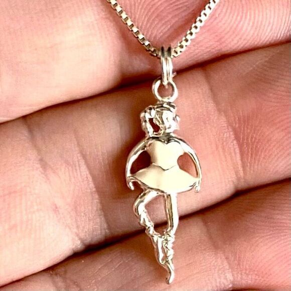 ARD Lovely Sterling Silver “Ballerina on Point” Necklace - Picture 6 of 9